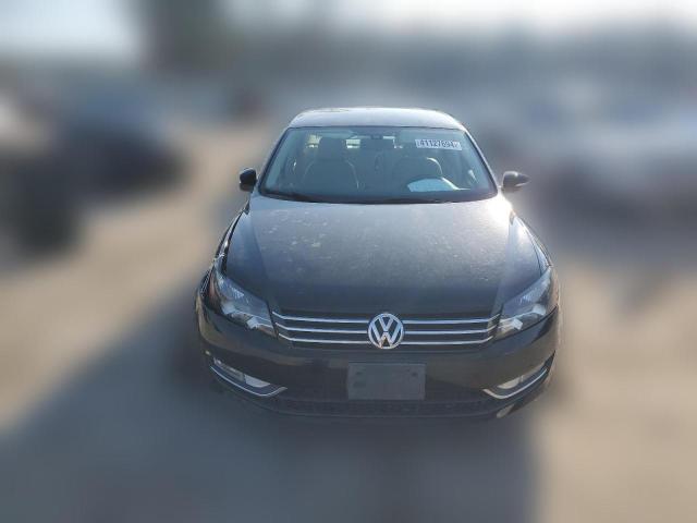  VOLKSWAGEN PASSAT 2015 Черный