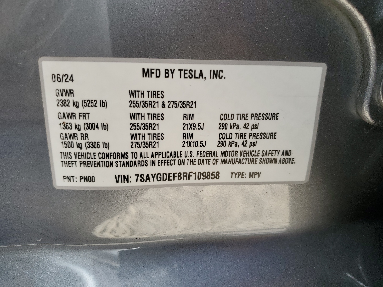 7SAYGDEF8RF109858 2024 Tesla Model Y