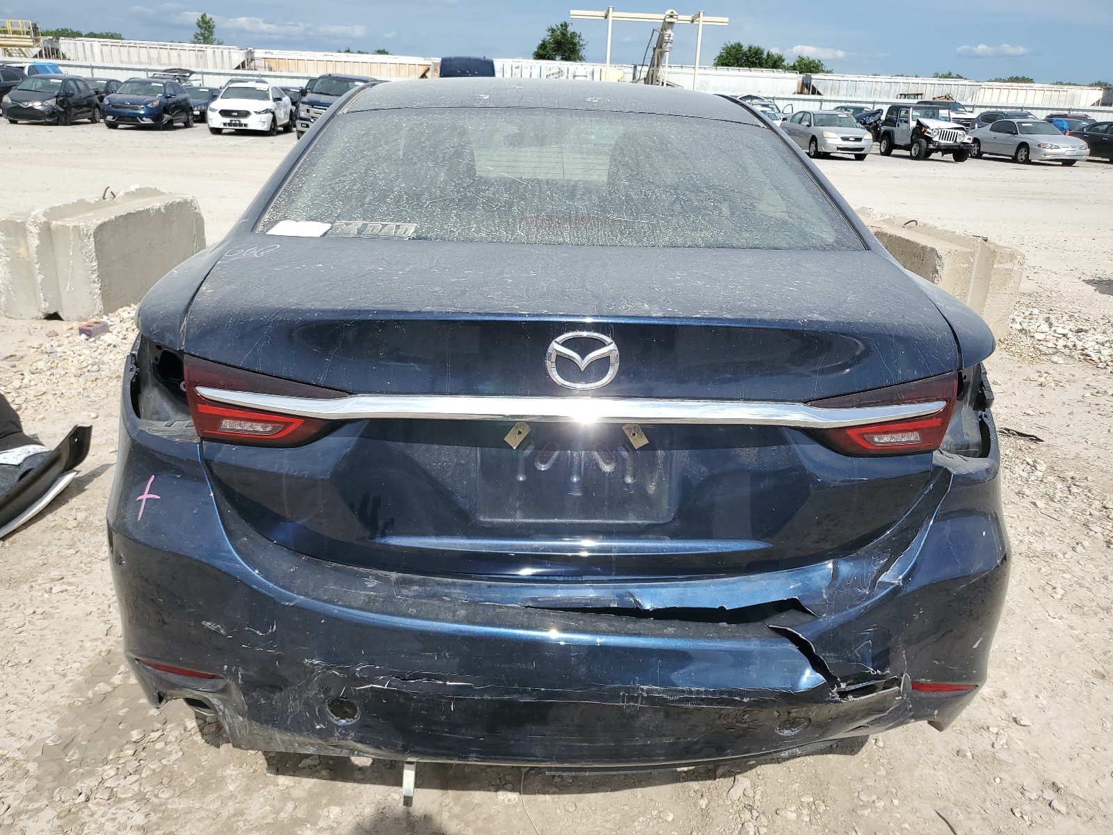 JM1GL1VM5J1325357 2018 Mazda 6 Touring