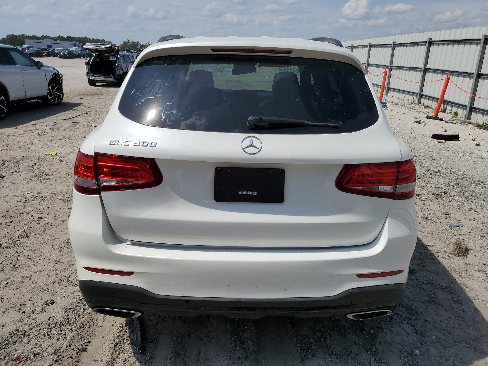 WDC0G4JB6HF115658 2017 Mercedes-Benz Glc 300