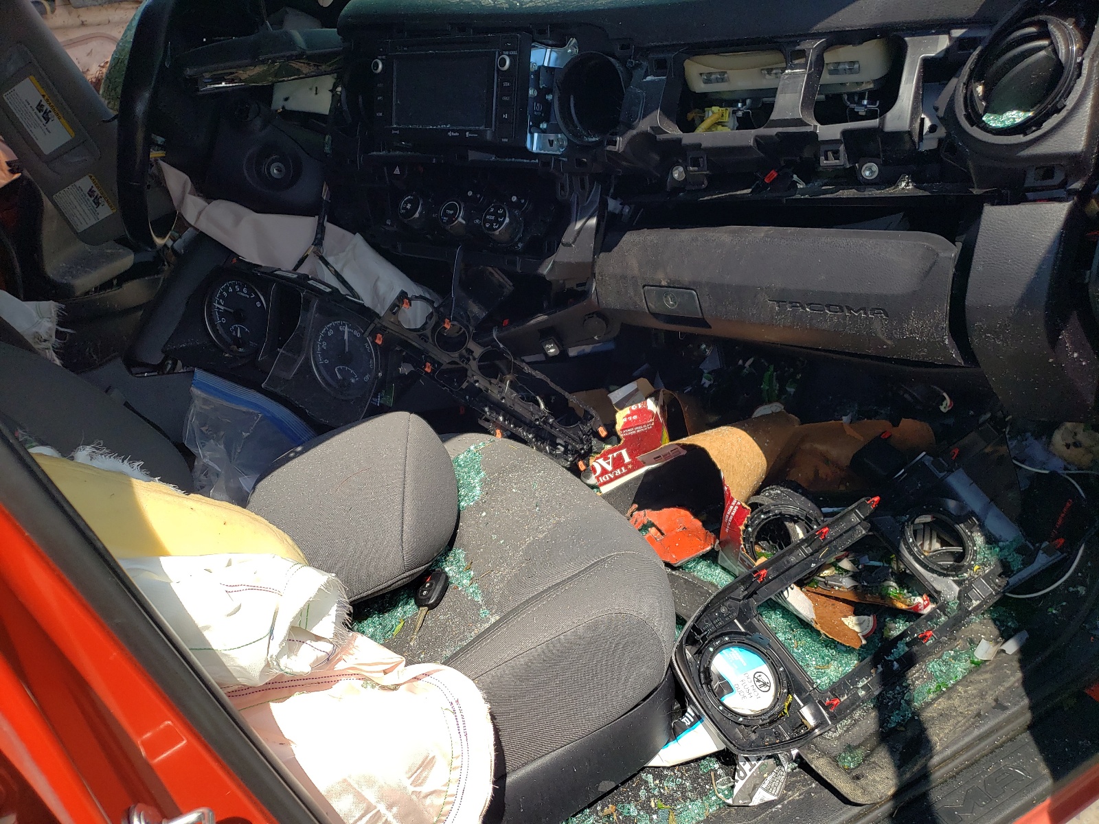 3TMCZ5AN5HM112294 2017 Toyota Tacoma Double Cab