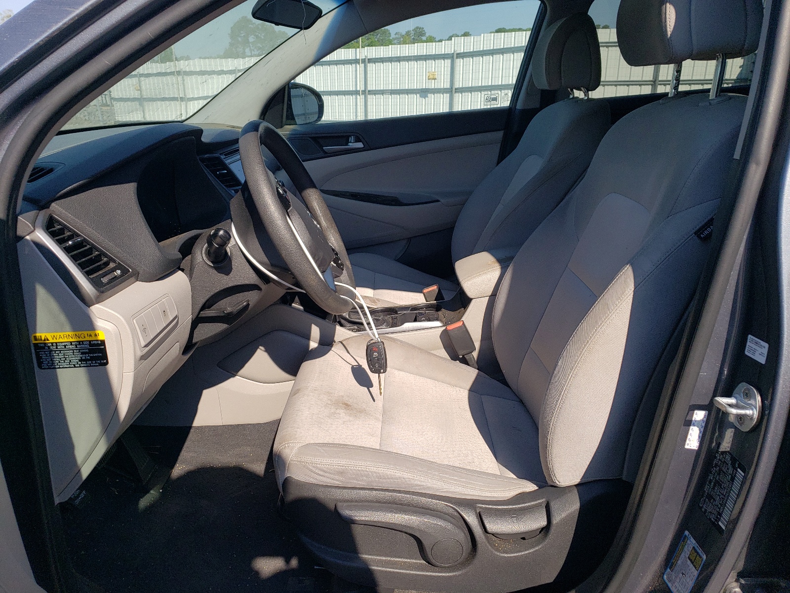 KM8J23A40HU392401 2017 Hyundai Tucson Se