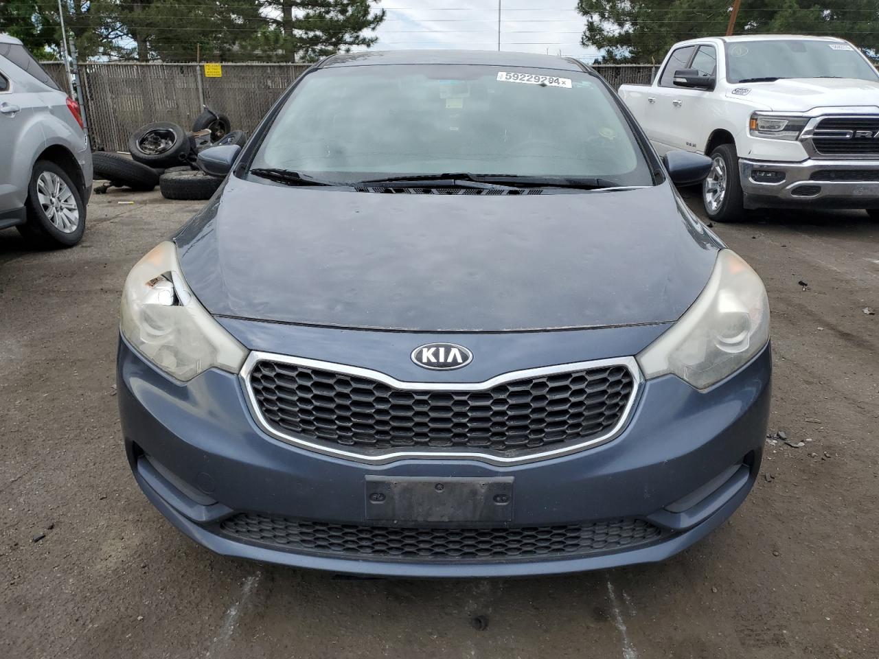 VIN KNAFK4A6XG5606074 2016 KIA FORTE no.5