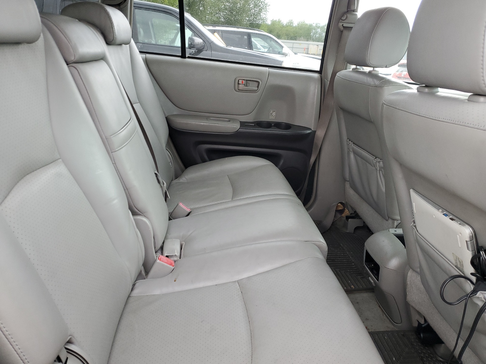 JTEEP21A940005235 2004 Toyota Highlander