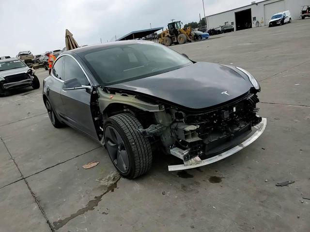 2018 Tesla Model 3 VIN: 5YJ3E1EA4JF057911 Lot: 58288694