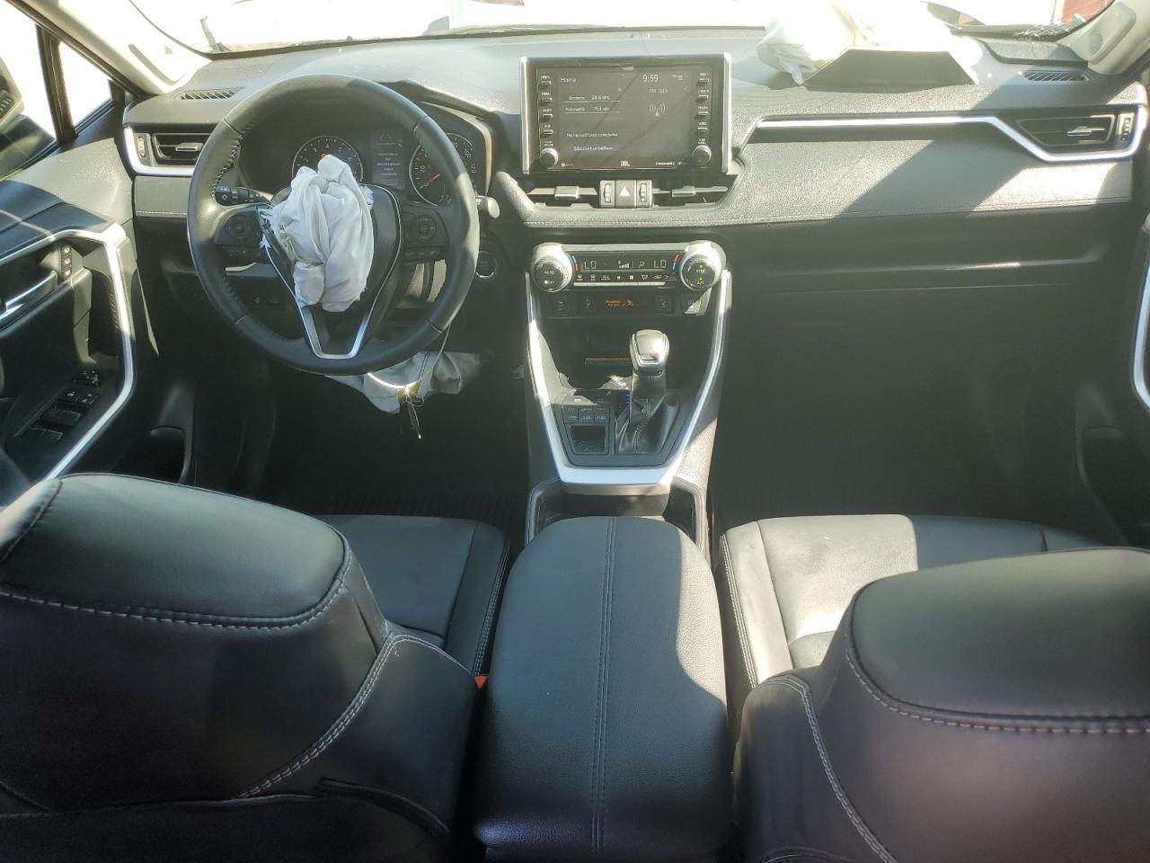 2021 Toyota Rav4 Xle Premium VIN: JTMA1RFVXMD084612 Lot: 60940294