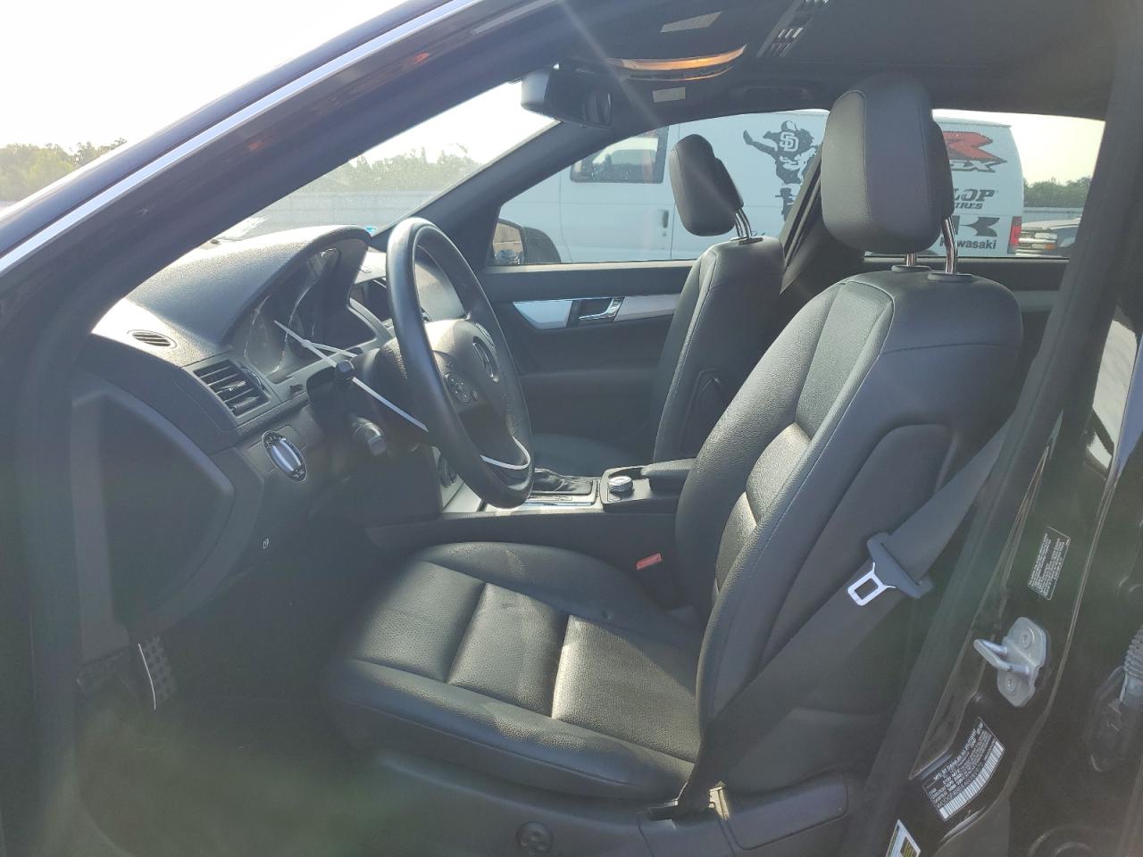 2010 Mercedes-Benz C 300 4Matic VIN: WDDGF8BB8AR089975 Lot: 57585024