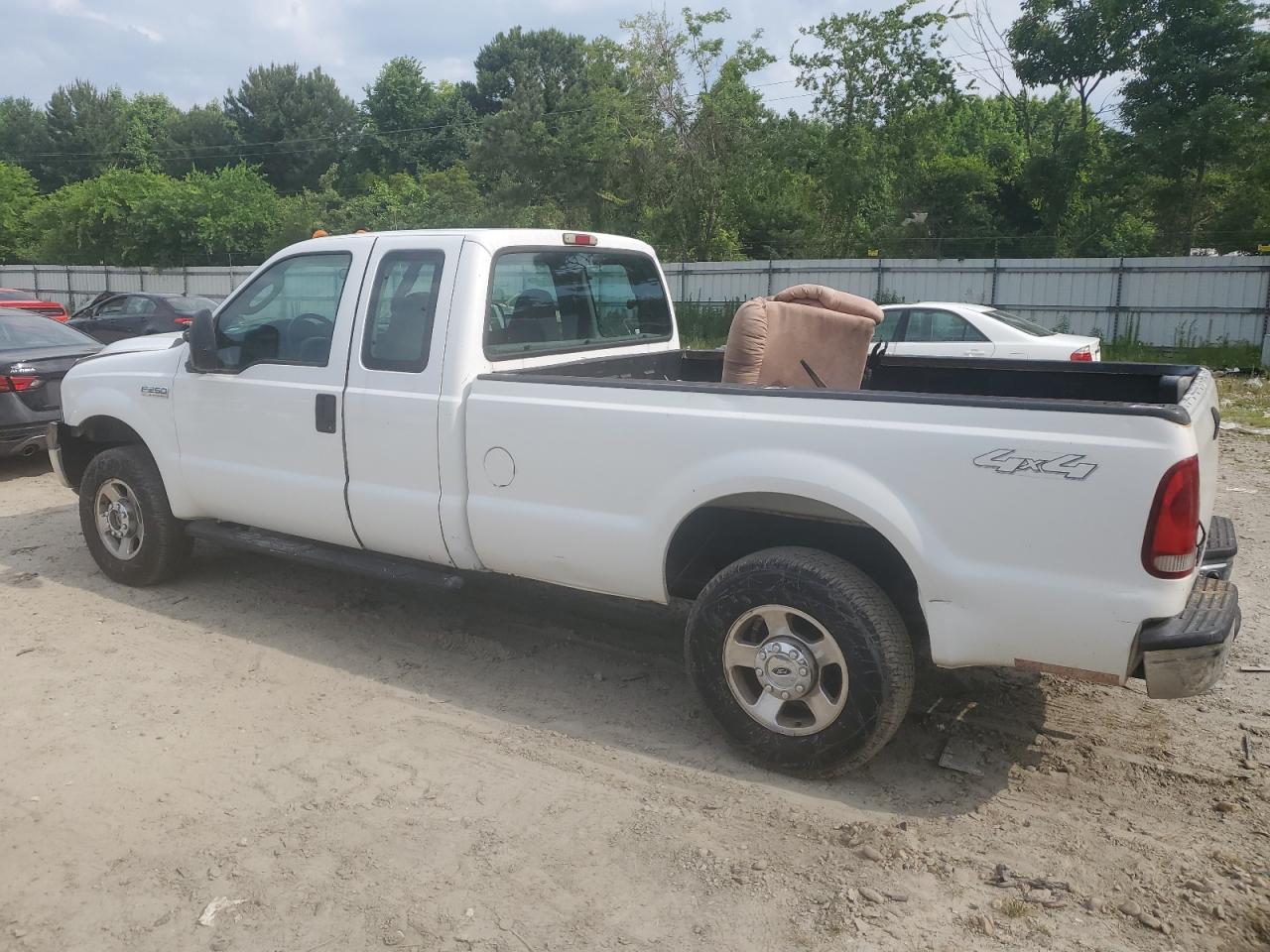 2005 Ford F250 Super Duty VIN: 1FTSX21595EA44275 Lot: 57294604