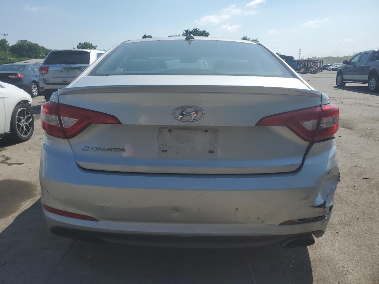 2015 Hyundai Sonata Se VIN: 5NPE24AF0FH232152 Lot: 59007094