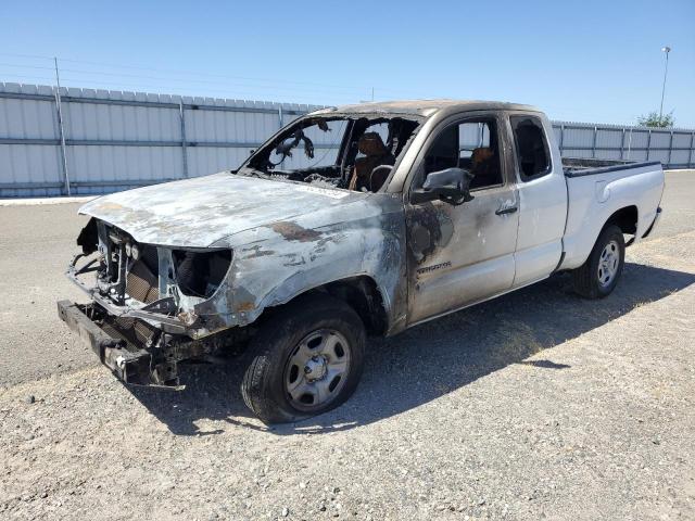 2005 Toyota Tacoma Access Cab for Sale in Sacramento, CA - Burn