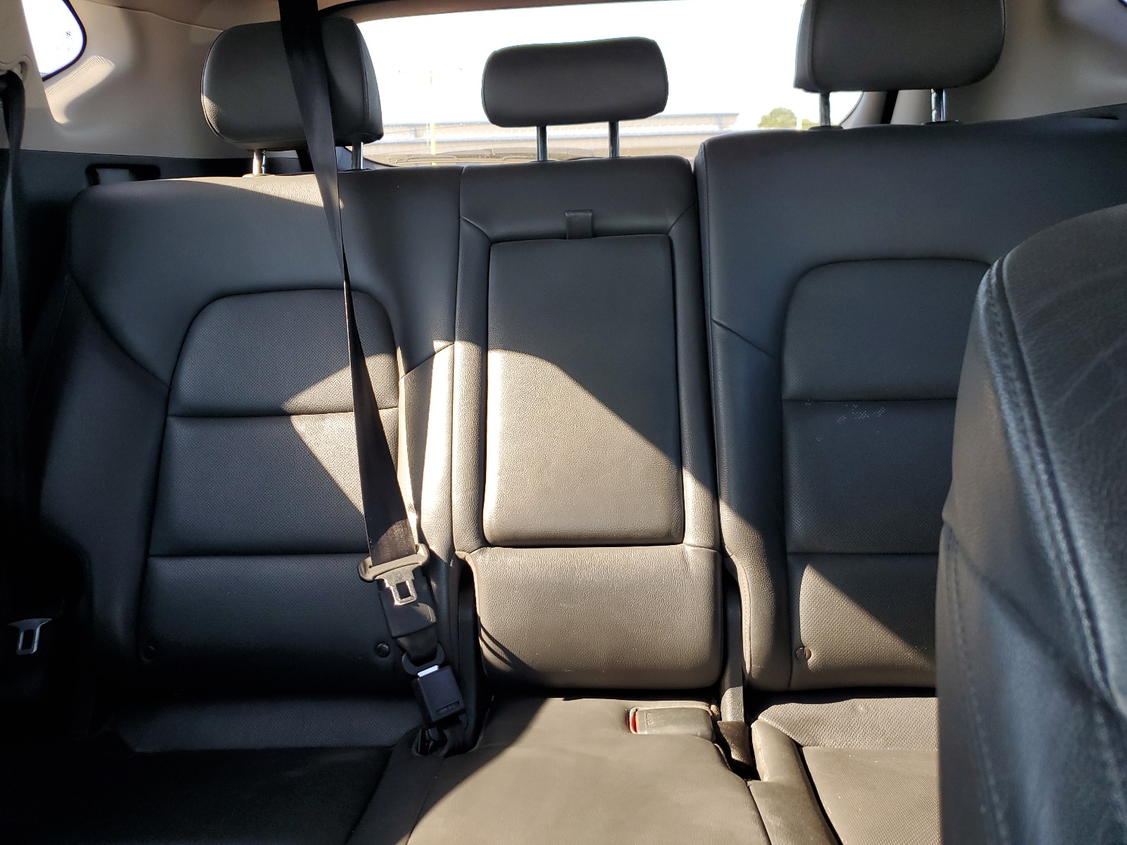 KM8J3CA40JU654596 2018 Hyundai Tucson Sel