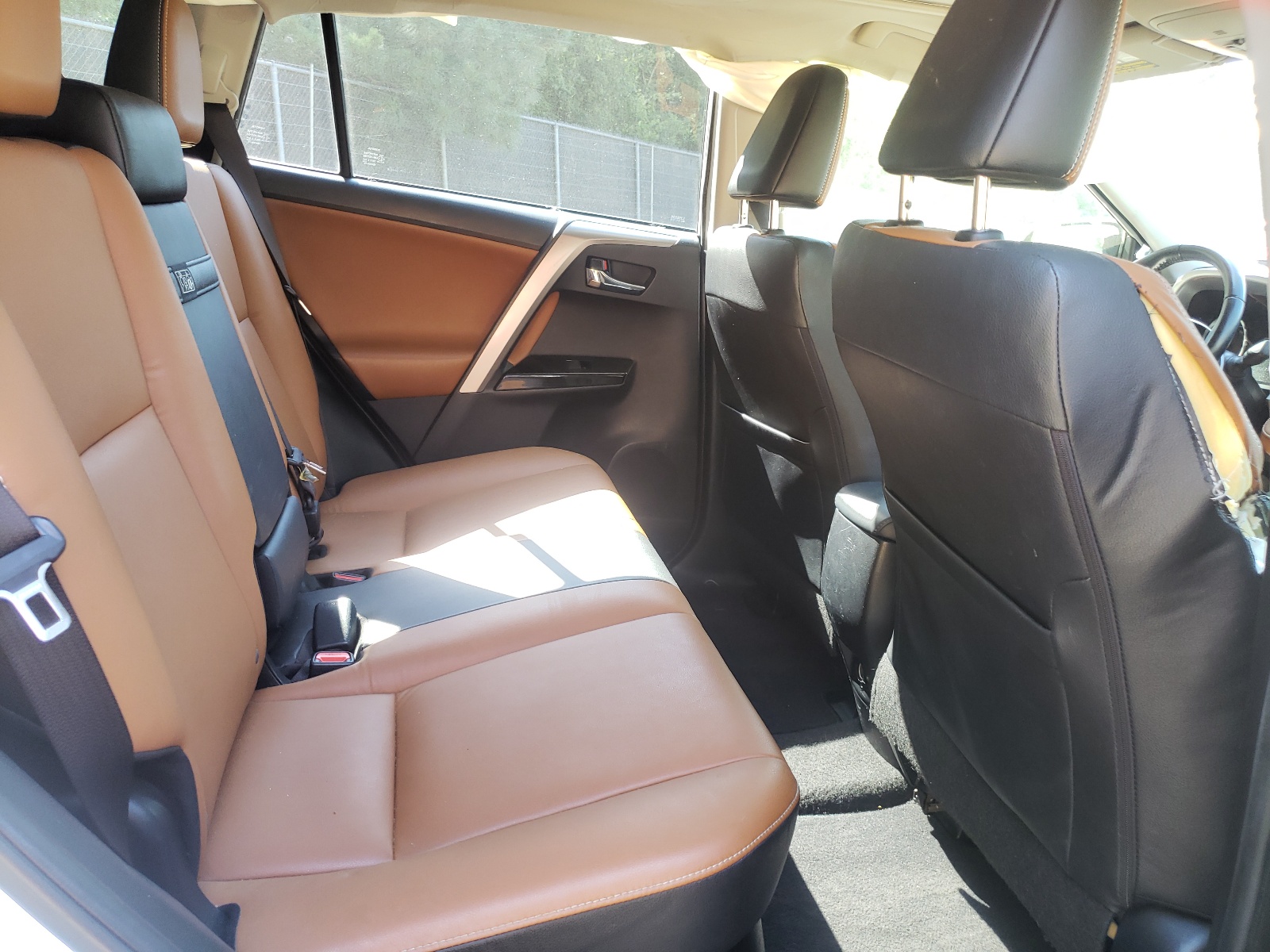 JTMDJREV4HD078888 2017 Toyota Rav4 Hv Limited