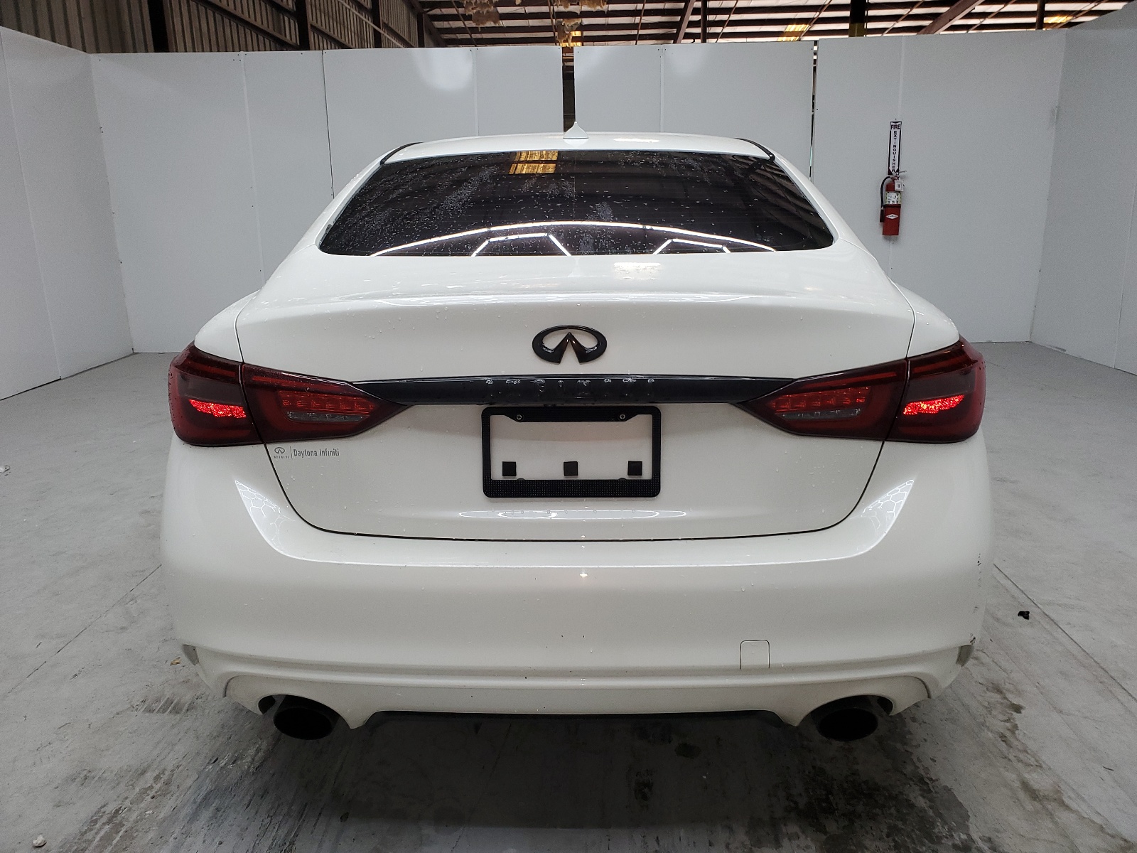 JN1EV7AP7JM351500 2018 Infiniti Q50 Luxe