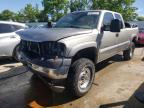 2002 Gmc Sierra K2500 Heavy Duty for Sale in Bridgeton, MO - Front End
