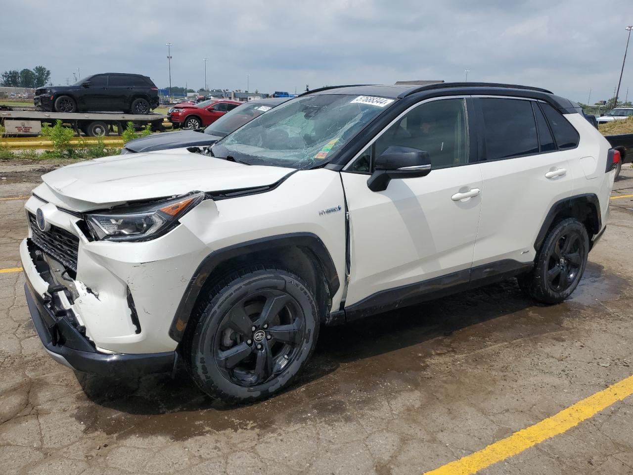 JTMEWRFVXKJ017719 2019 TOYOTA RAV 4 - Image 1