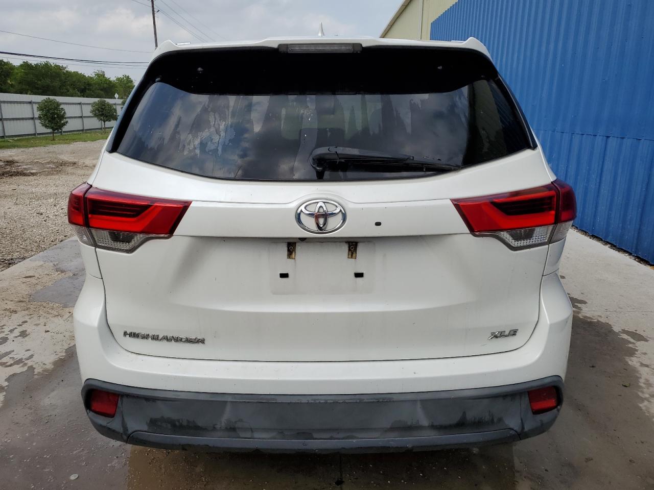 2019 Toyota Highlander Se VIN: 5TDKZRFH6KS572769 Lot: 57534404