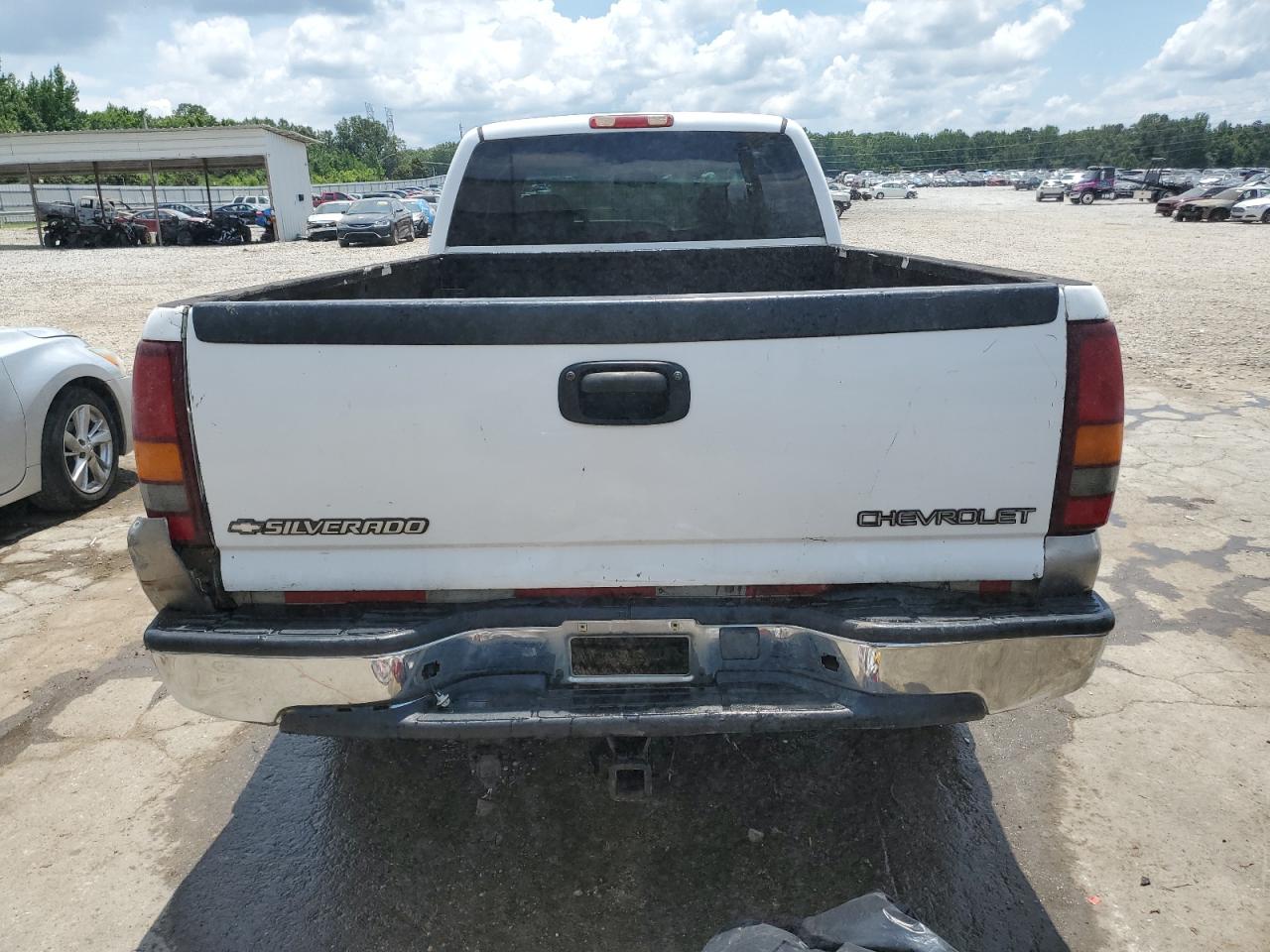 2000 Chevrolet Silverado K2500 VIN: 1GCGK29U8YE408139 Lot: 60900574