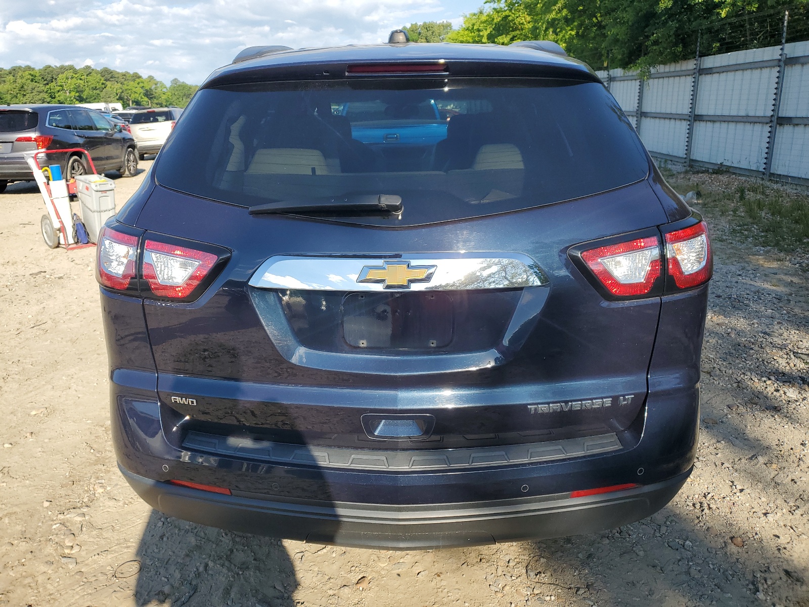 1GNKVHKD7GJ333994 2016 Chevrolet Traverse Lt