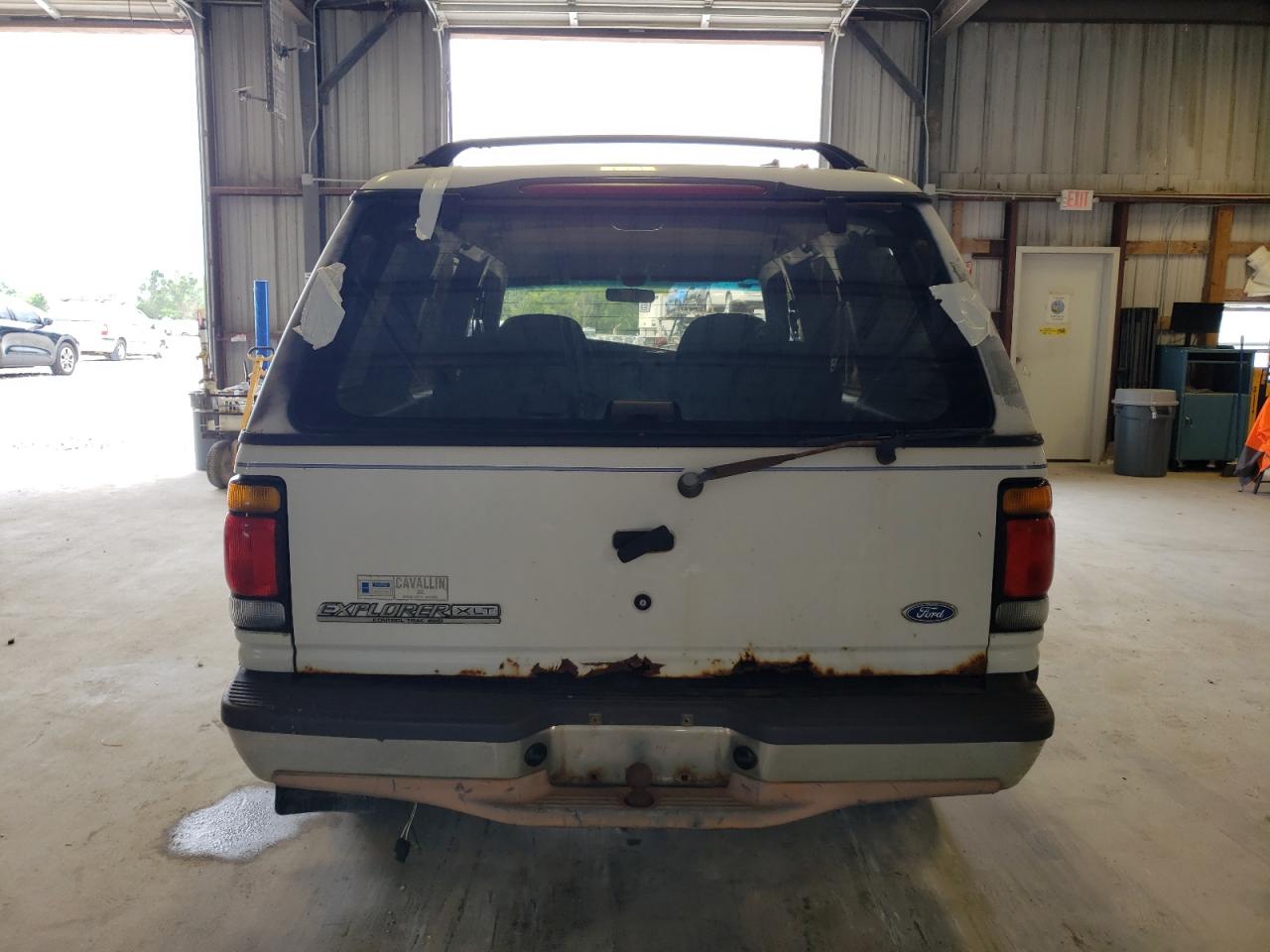 1996 Ford Explorer VIN: 1FMDU34X9TZA01402 Lot: 56907944