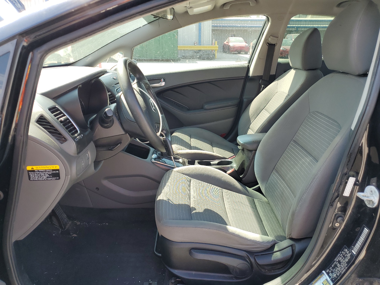 3KPFL4A75HE012636 2017 Kia Forte Lx