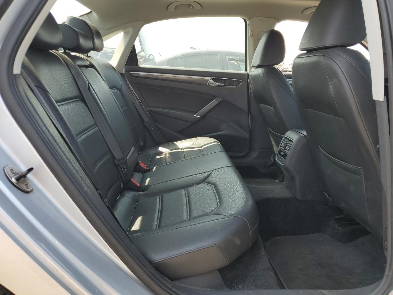 2017 Volkswagen Passat Se VIN: 1VWBT7A35HC066259 Lot: 60925034