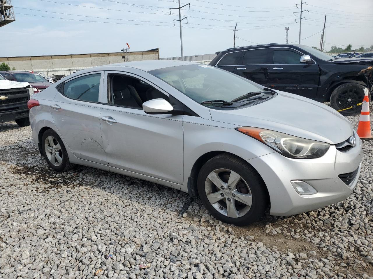 KMHDH4AE8DU850514 2013 Hyundai Elantra Gls