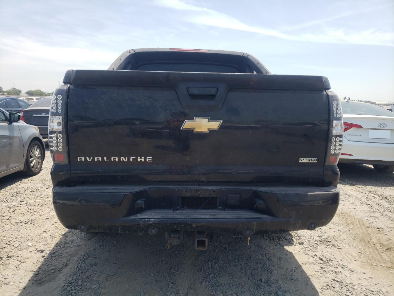 2007 Chevrolet Avalanche - Image 6