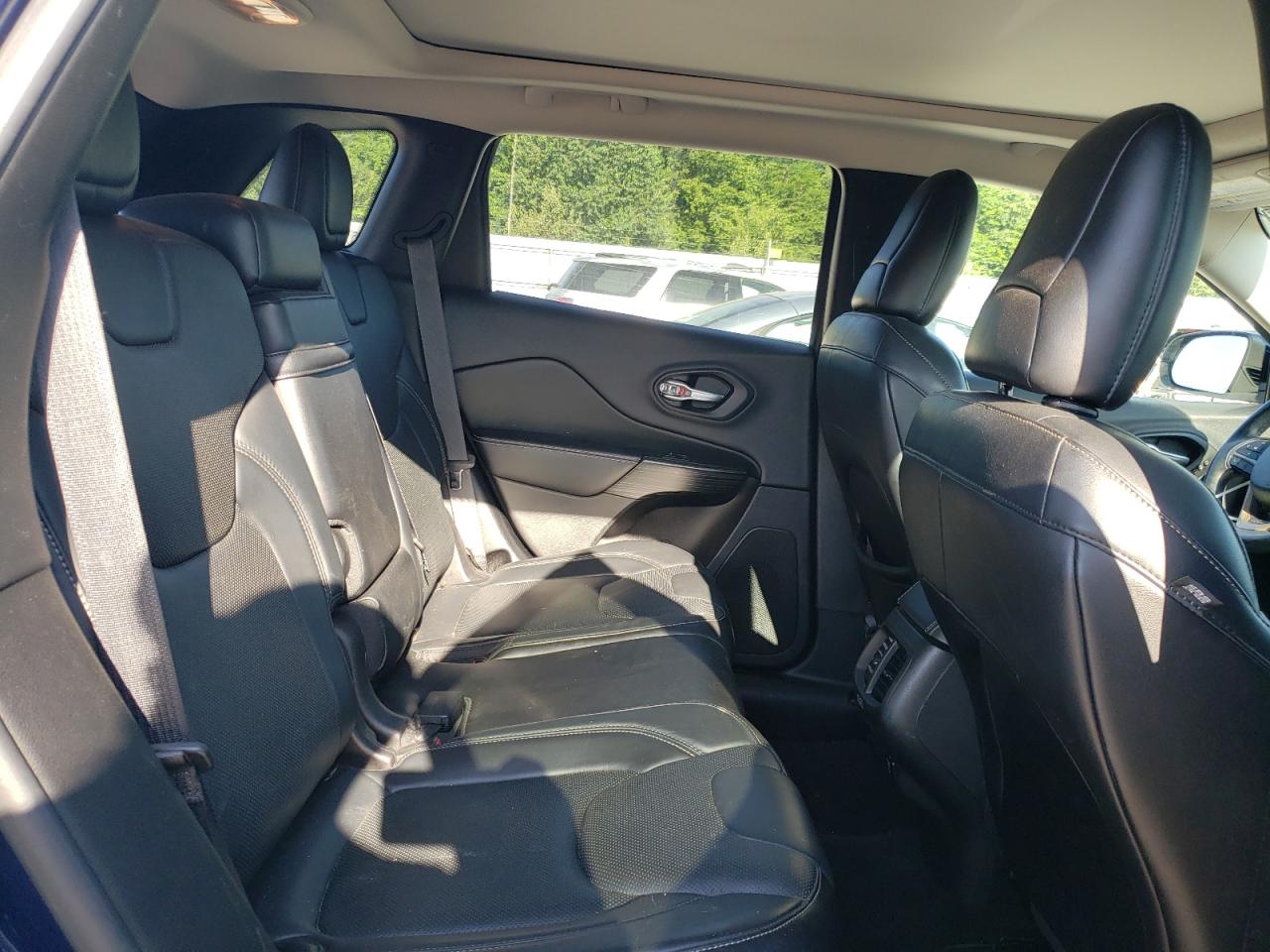 2014 Jeep Cherokee Limited VIN: 1C4PJMDB2EW157211 Lot: 60131764