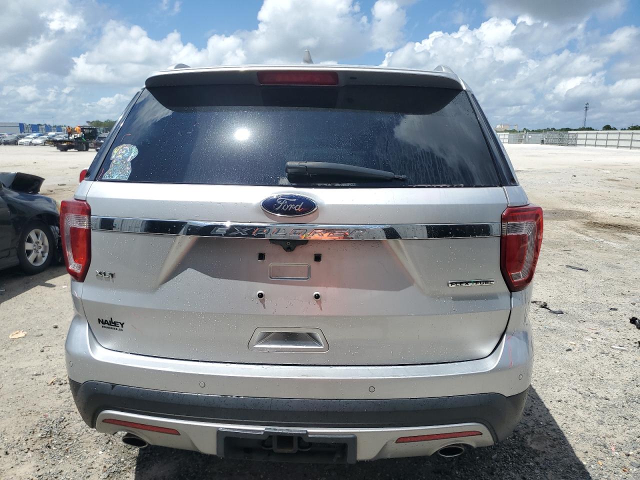 2016 Ford Explorer Xlt VIN: 1FM5K7D80GGA33702 Lot: 58957614