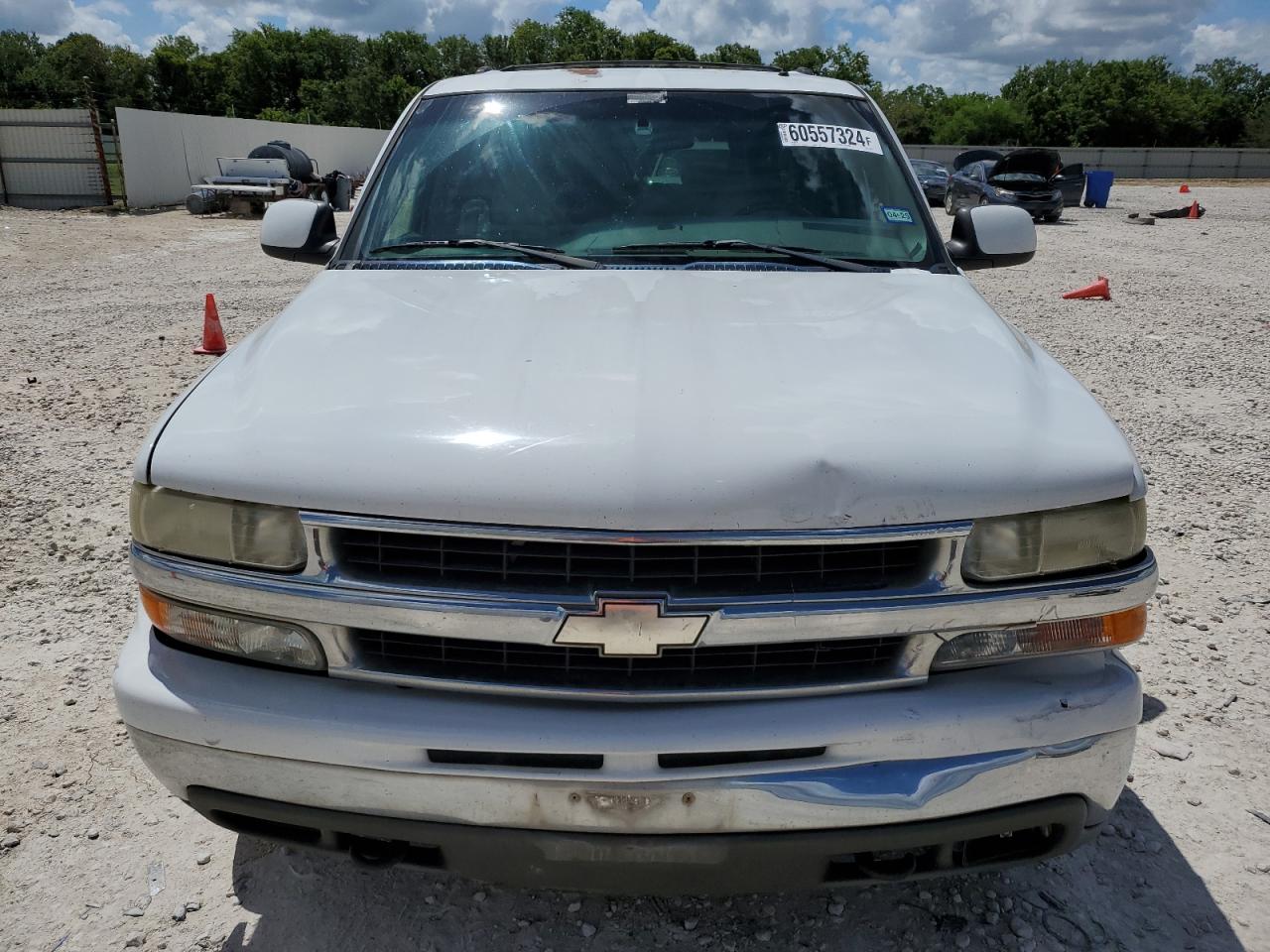 2002 Chevrolet Suburban K1500 VIN: 1GNFK16T42J227272 Lot: 60557324