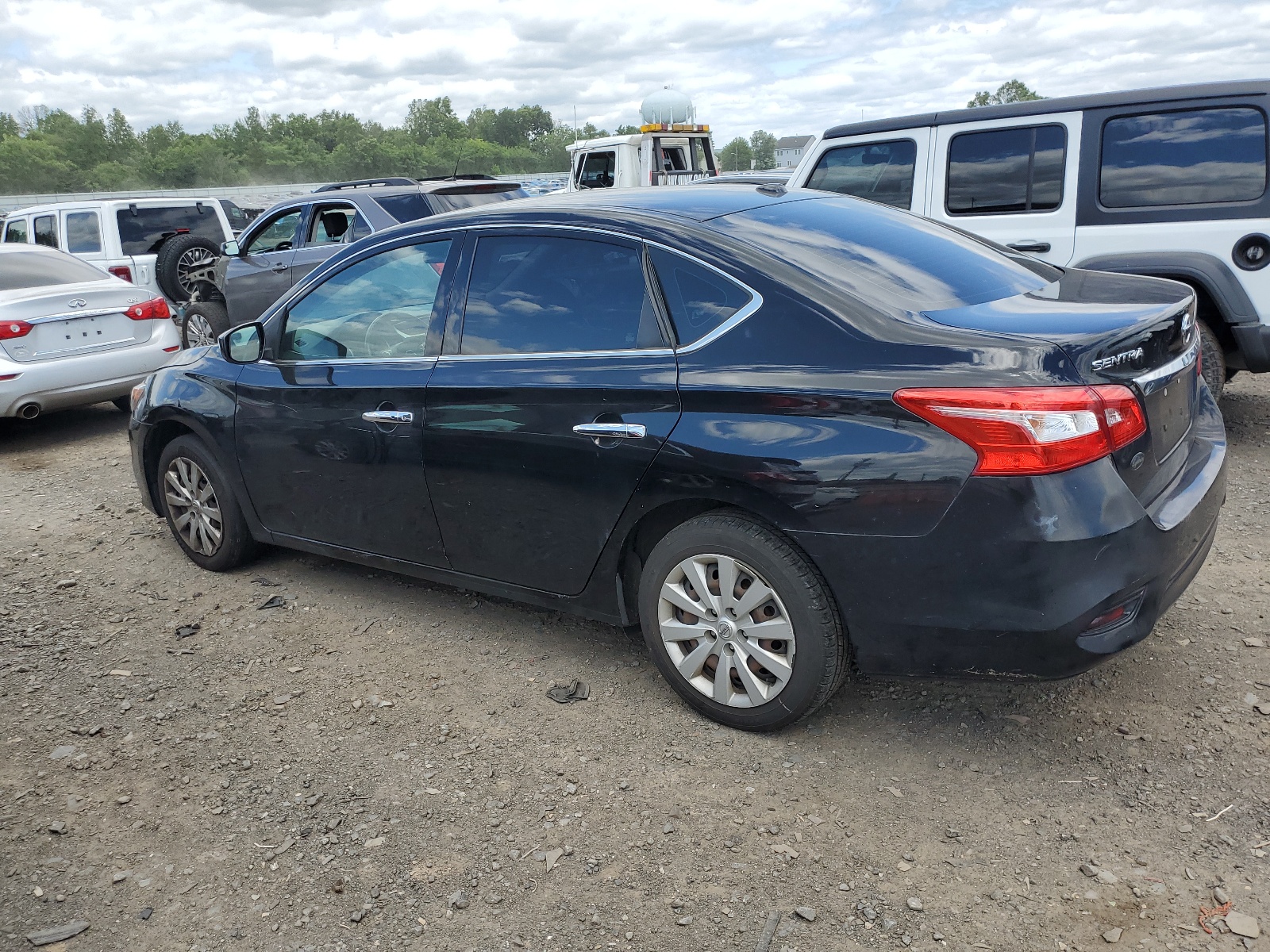 2017 Nissan Sentra S vin: 3N1AB7AP8HY263926