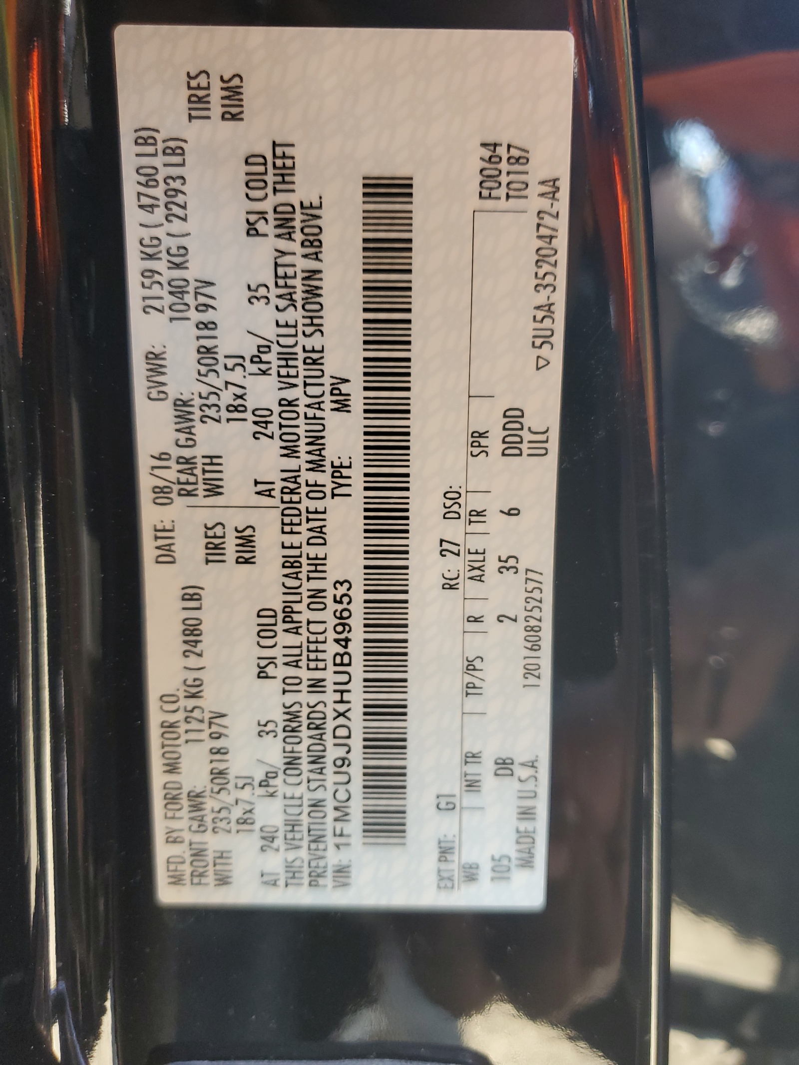 1FMCU9JDXHUB49653 2017 Ford Escape Titanium