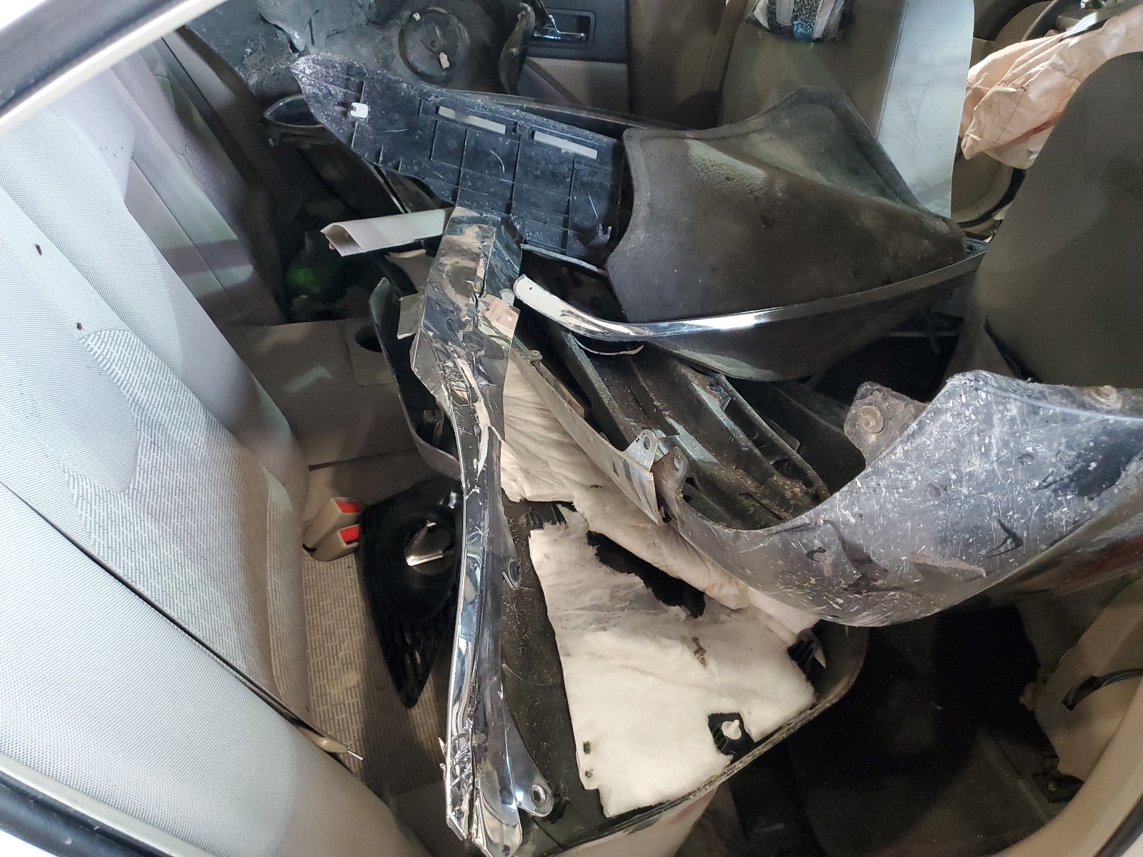 3FAHP0HA7AR366900 2010 Ford Fusion Se