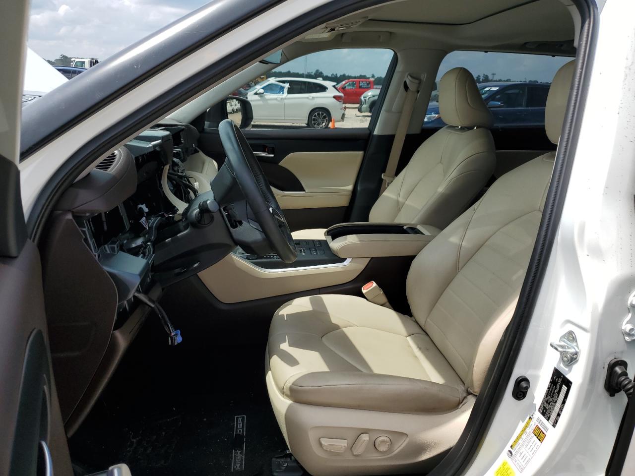 2022 Toyota Highlander Xle VIN: 5TDGZRBH7NS567760 Lot: 58969204