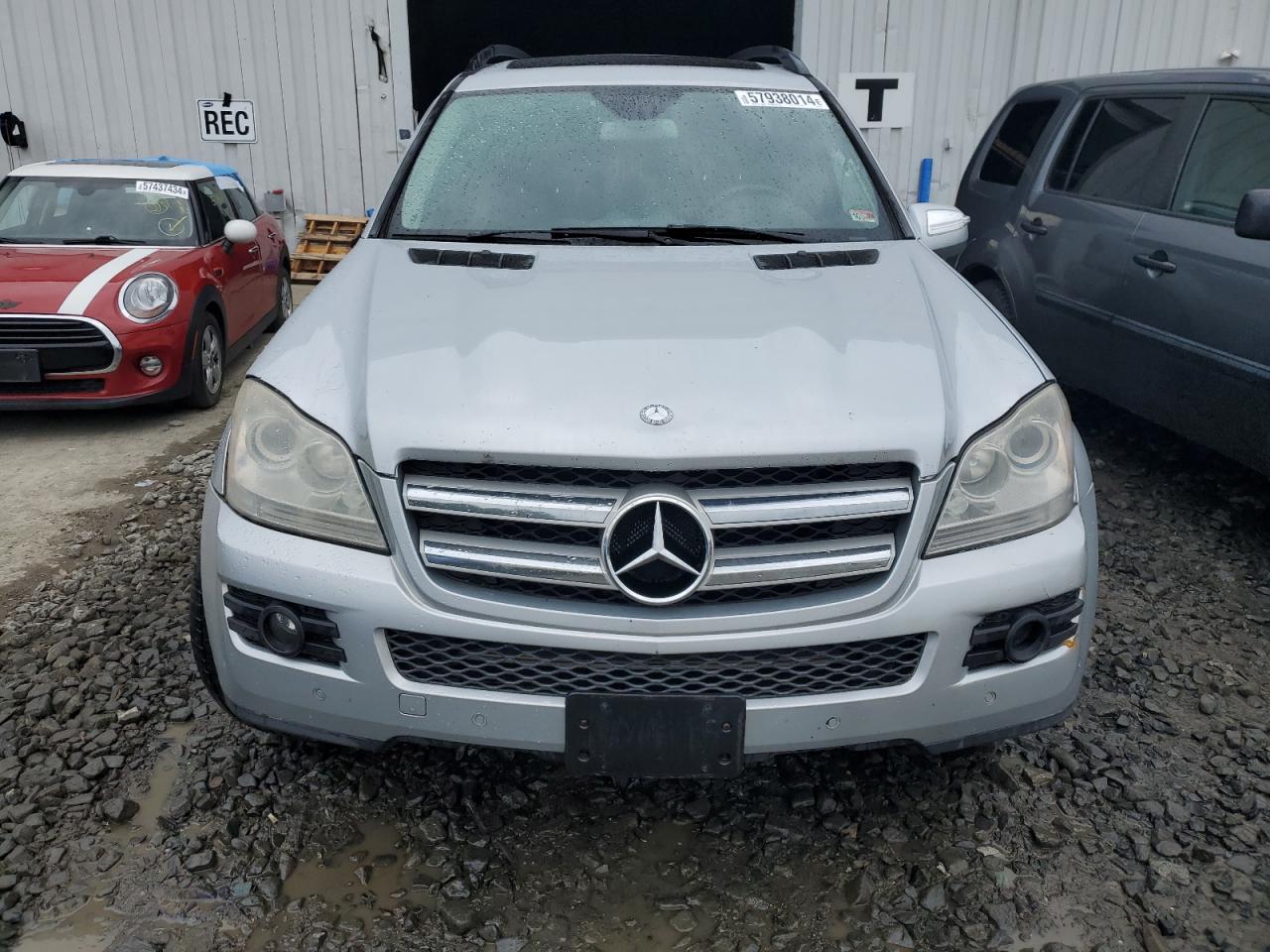 2009 Mercedes-Benz Gl 450 4Matic VIN: 4JGBF71E29A519869 Lot: 57938014