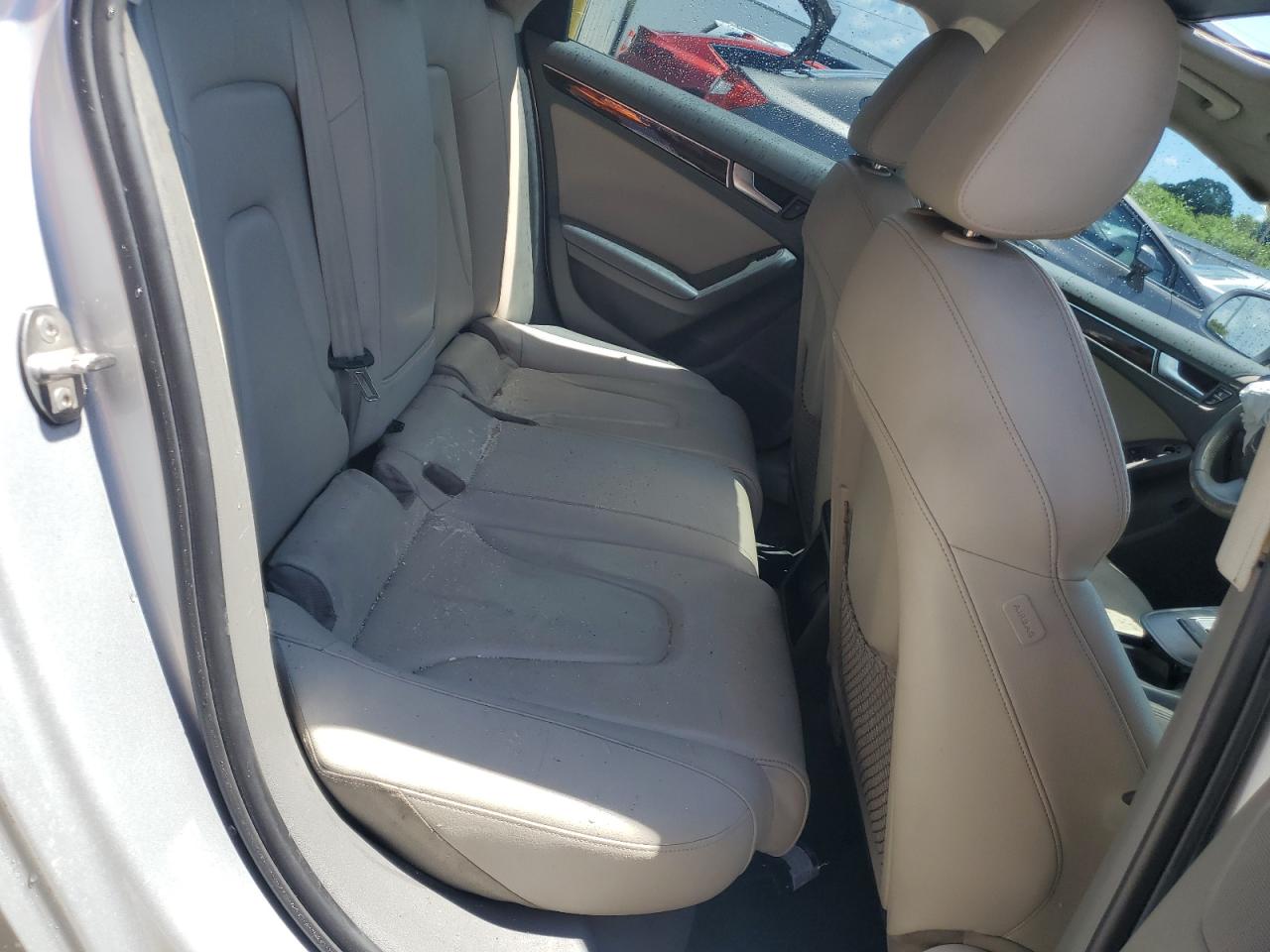 2011 Audi A4 Premium VIN: WAUBFAFL2BN056748 Lot: 60836884