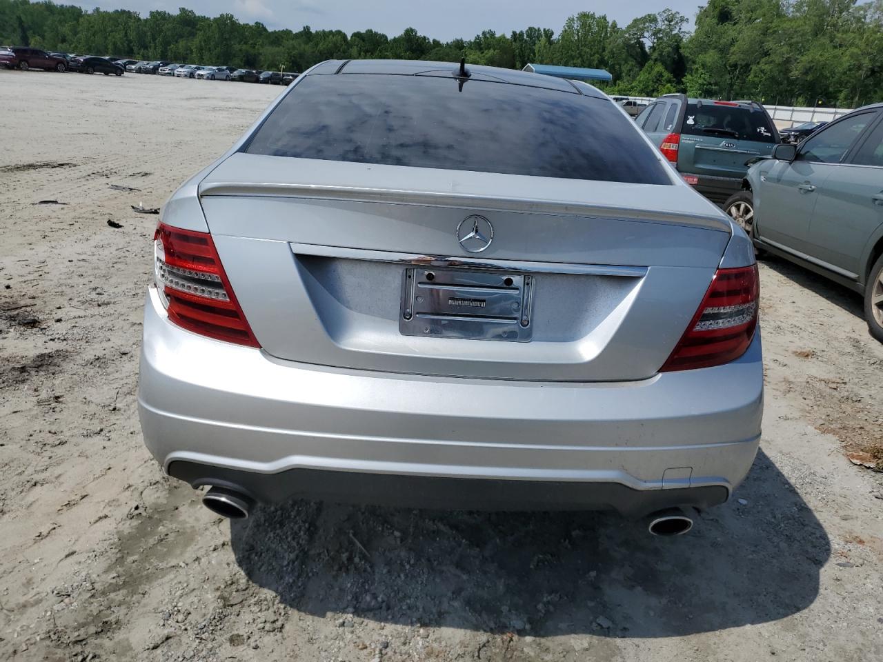 2012 Mercedes-Benz C 350 VIN: WDDGJ5HB5CF939943 Lot: 58067924