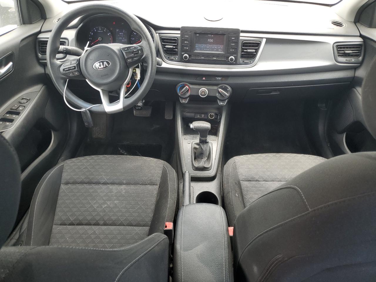 3KPA24AB4JE077078 2018 Kia Rio Lx