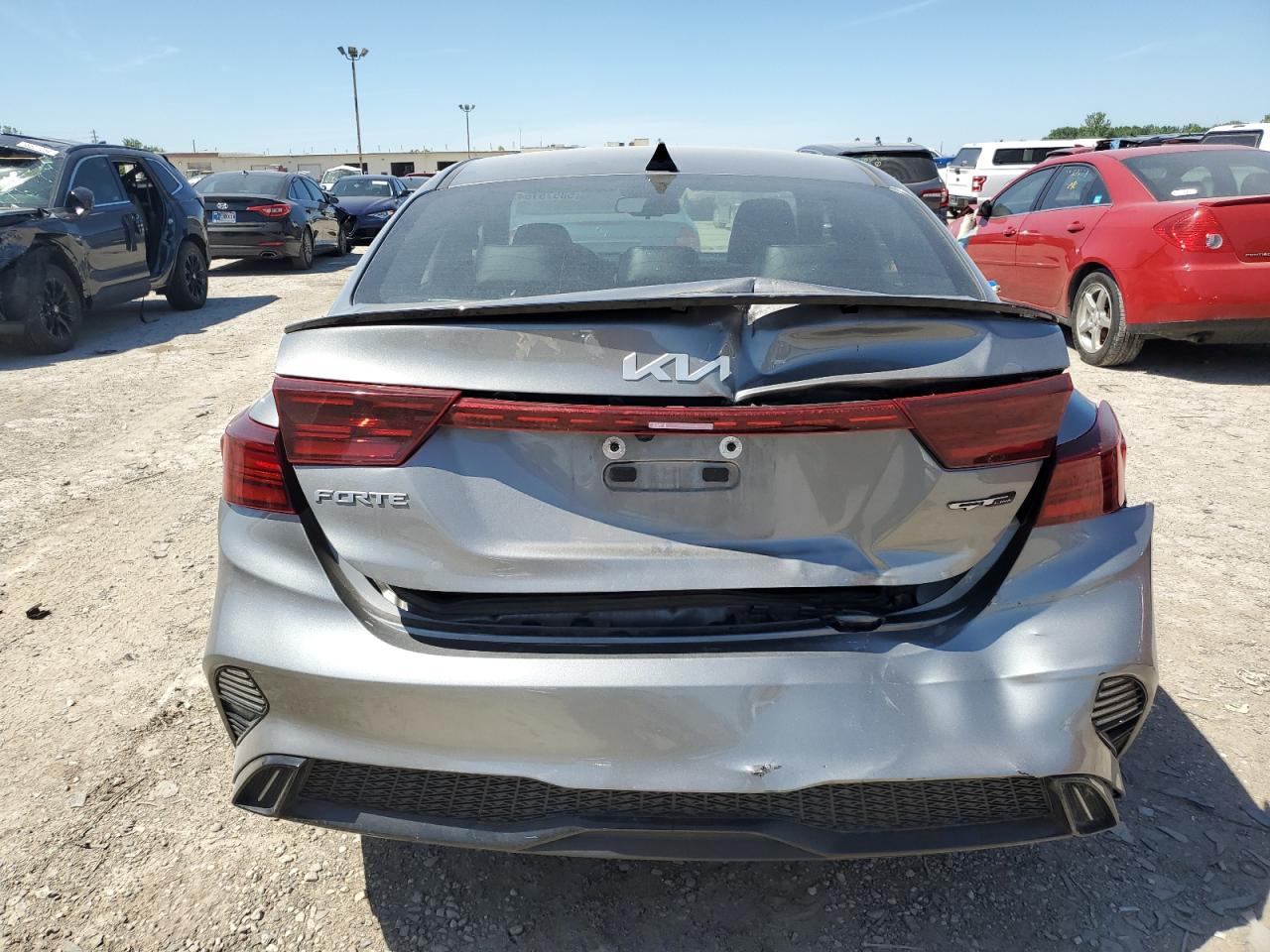 3KPF54AD9NE431455 2022 Kia Forte Gt Line