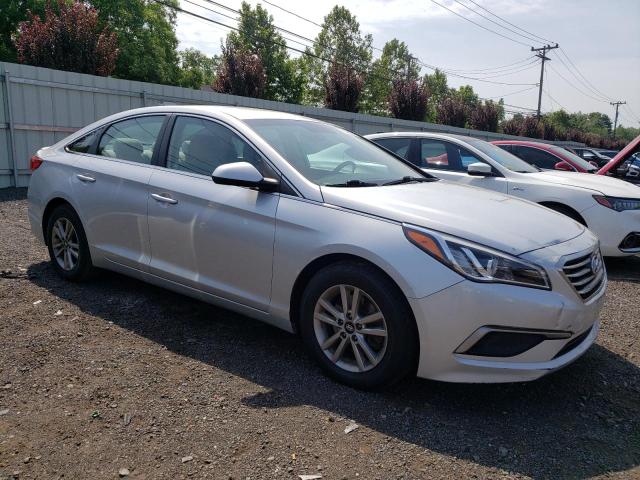 5NPE24AF7HH583434 | 2017 Hyundai sonata se