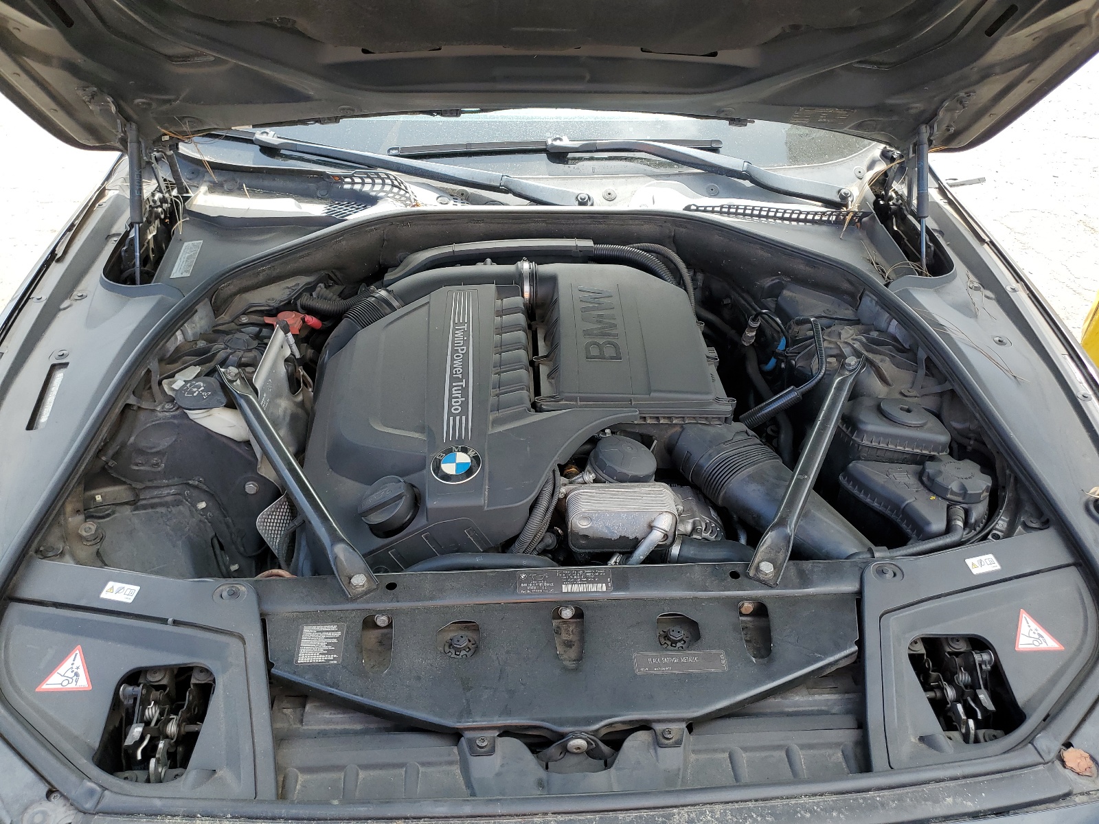 WBAFU7C51BC779549 2011 BMW 535 Xi