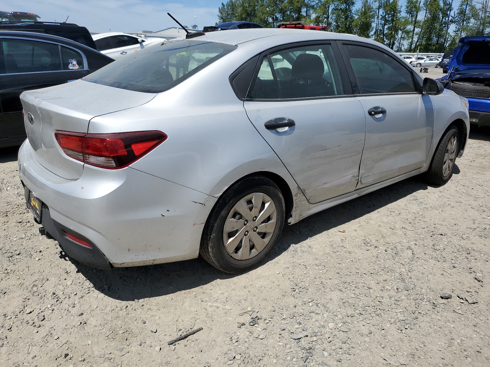 3KPA24AB3JE075872 2018 Kia Rio Lx