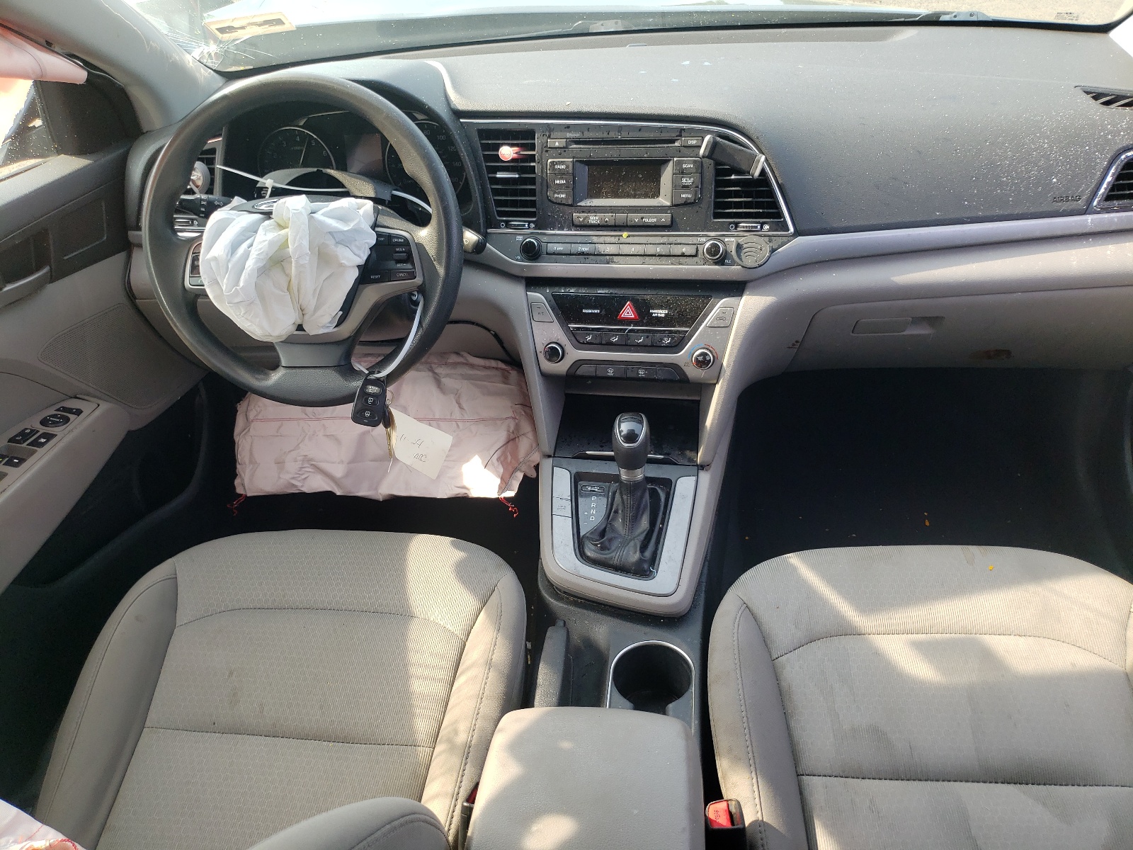 5NPD74LF2JH264717 2018 Hyundai Elantra Se