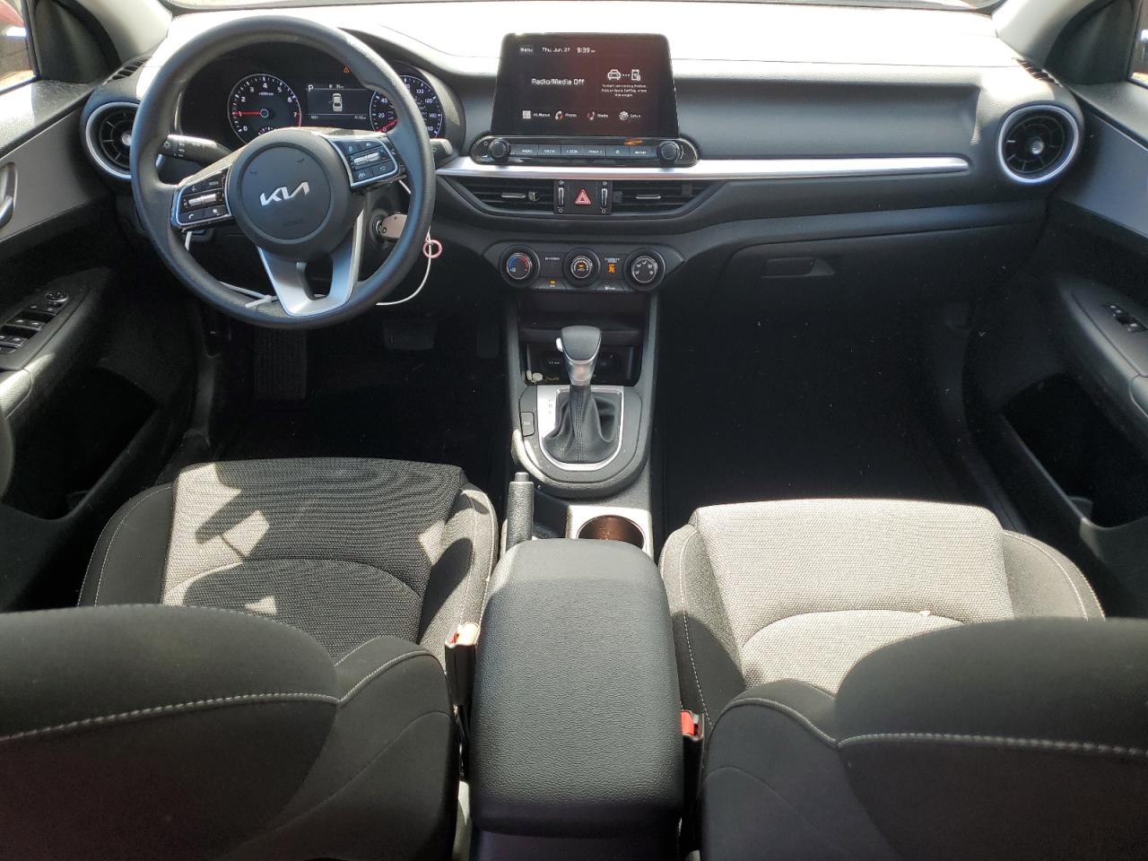 2024 Kia Forte Lx VIN: 3KPF24AD5RE698140 Lot: 60944044