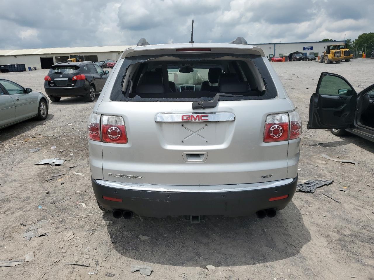 2012 GMC Acadia - Image 6