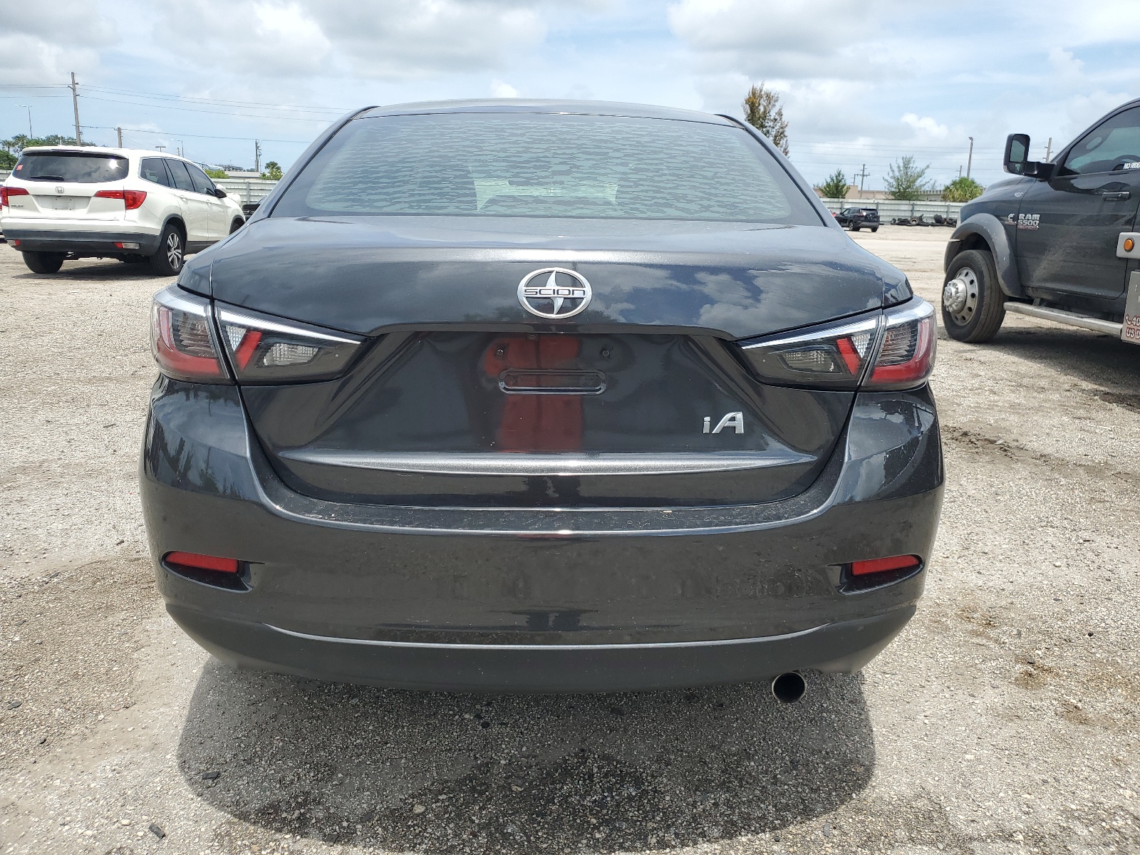 2016 Toyota Scion Ia vin: 3MYDLBZV4GY113115