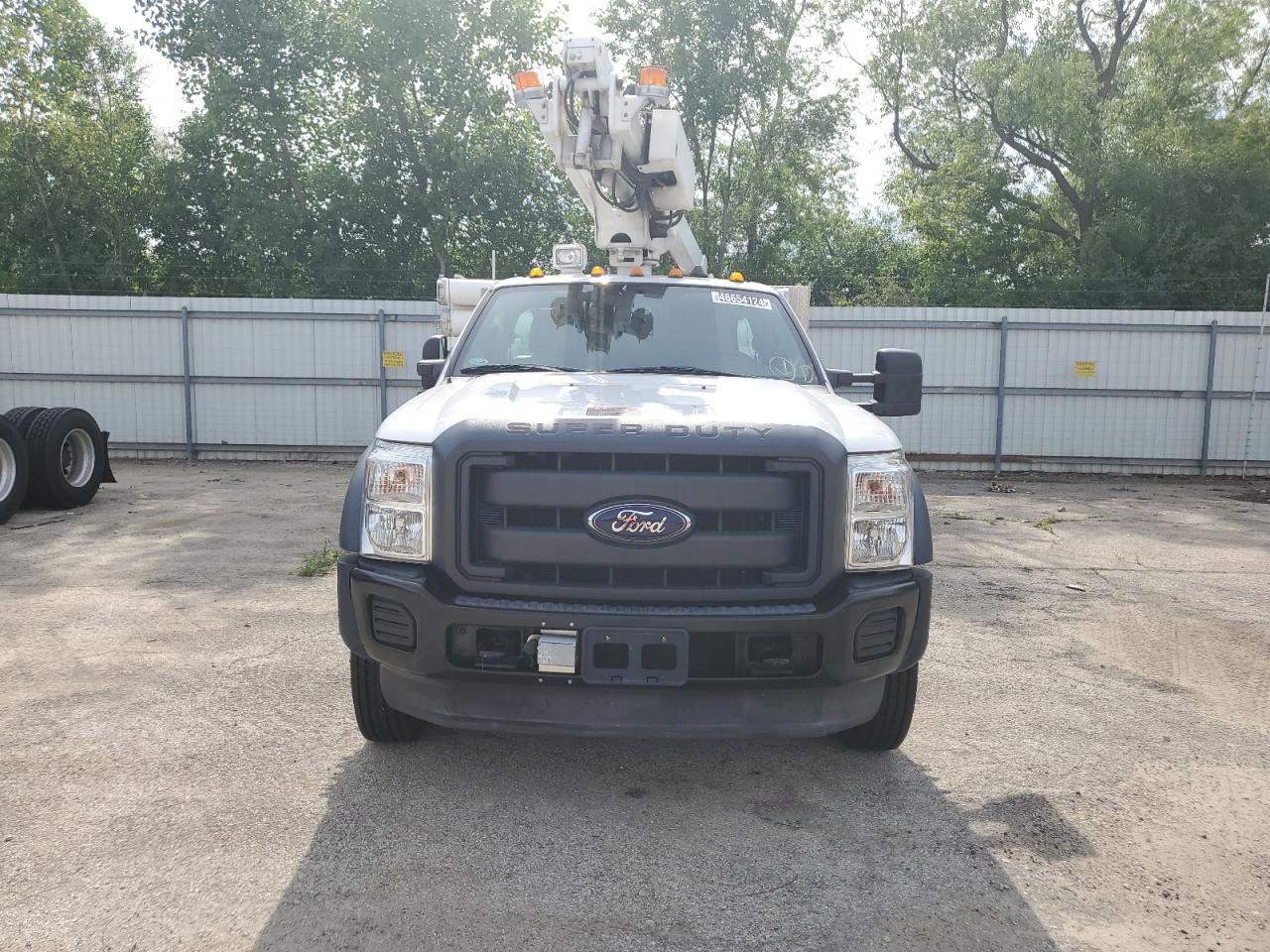 2012 Ford F450 - Image 5