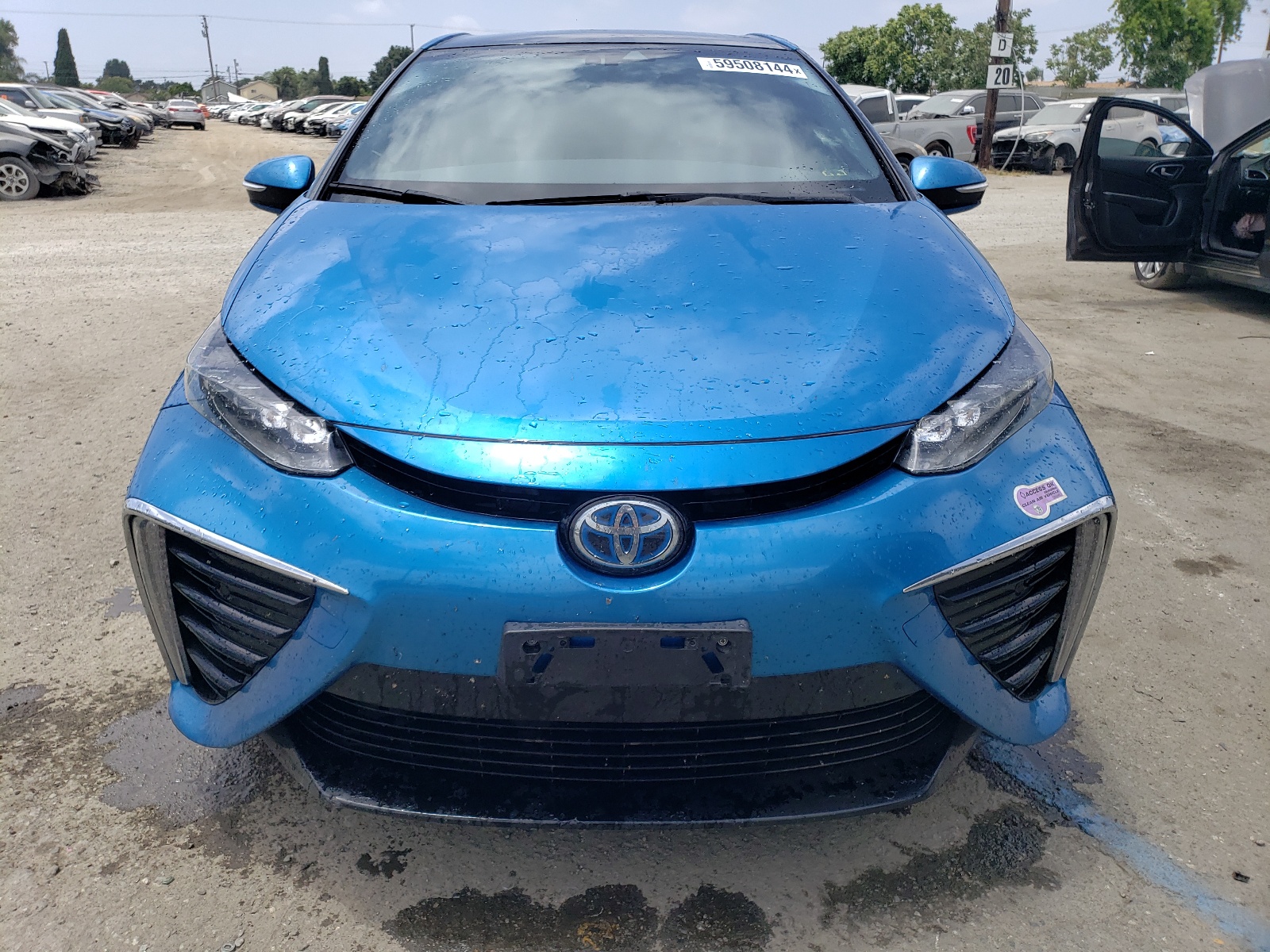 2018 Toyota Mirai vin: JTDBVRBD4JA005034