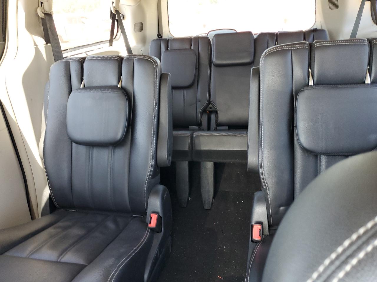 2014 Chrysler Town & Country Touring VIN: 2C4RC1BG4ER333152 Lot: 58632564