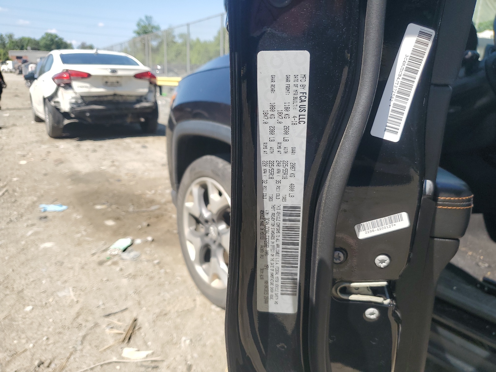 3C4NJDCB4JT372582 2018 Jeep Compass Limited